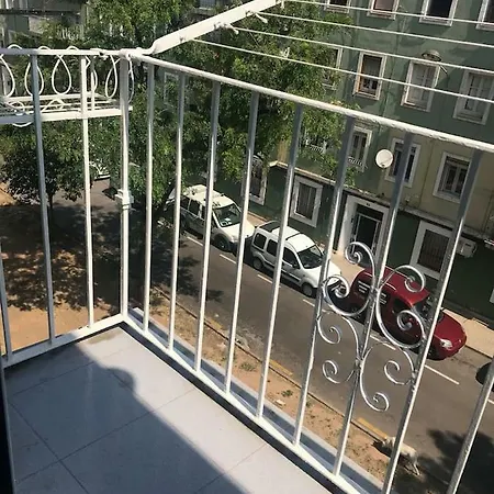 Cozy Apartment In Valencia! Wi-Fi ! Exterior photo